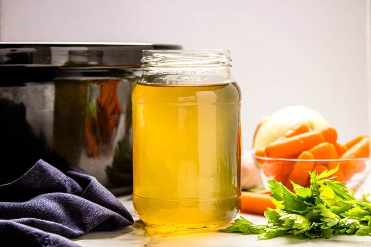 Slow-Cooker Vegetable Soup in a jar. 
